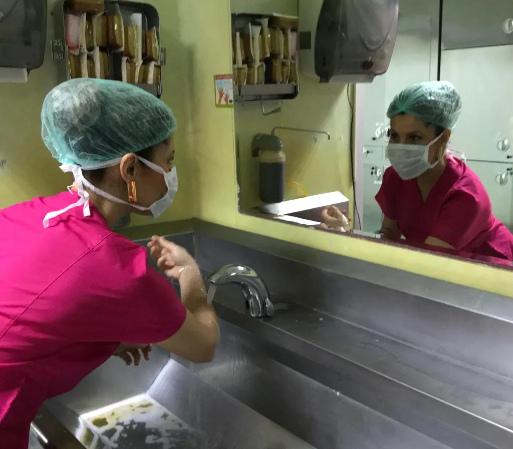 Op. Dr Güray Ünlü | Antalya Hymenoplasti